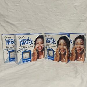 OLAY Cleansing Melts with Hyaluronic Acid - 32 count ea box